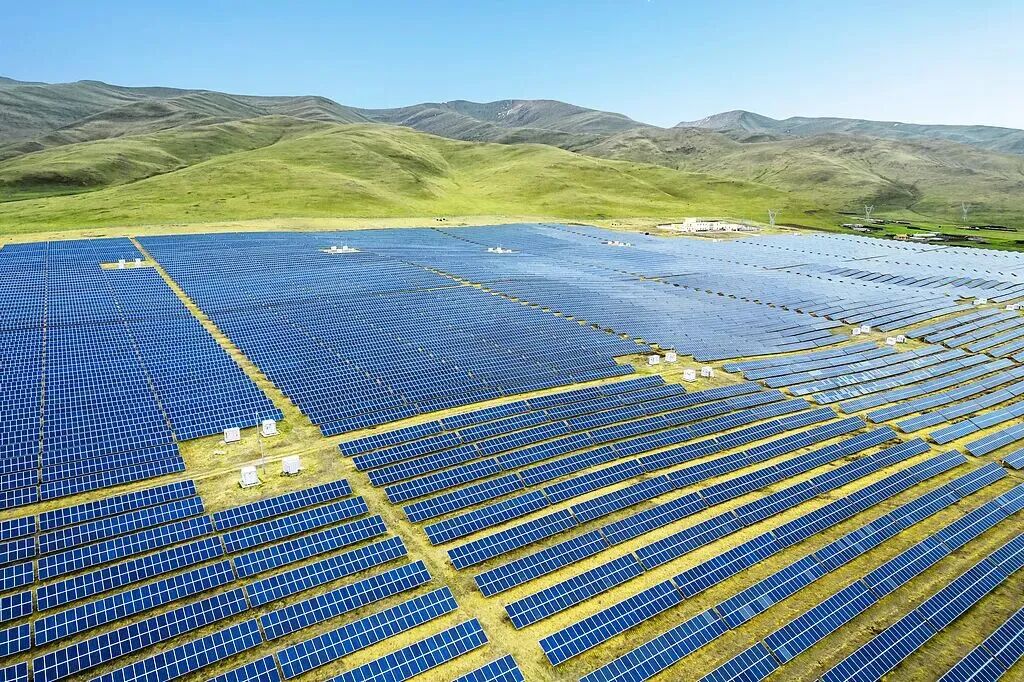 四川 劍指世界級(jí)新能源基地，2027年產(chǎn)業(yè)鏈營(yíng)收沖刺6000億